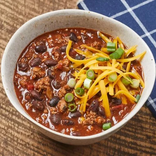 Chili made with black bean and lean ground turkey
